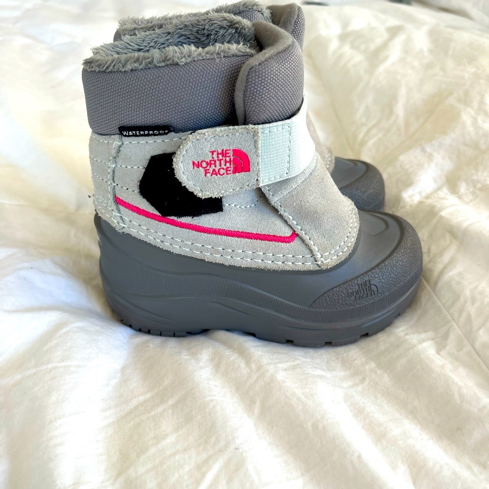 The North Face toddler snow boots